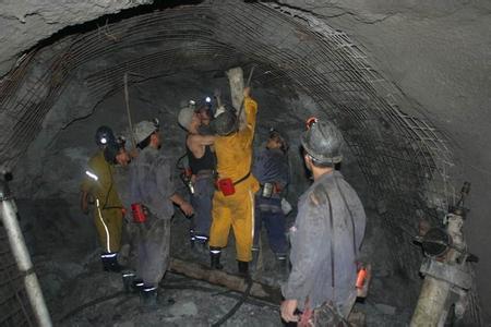 新邱工程爆破中的危险因素分析以及应对工程爆破危险的措施